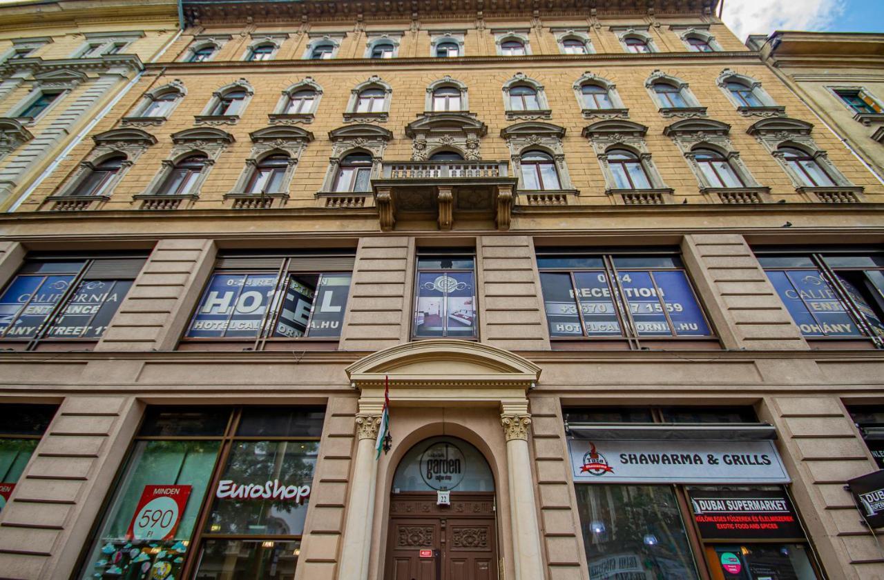 Urania Apartment Budapest Esterno foto